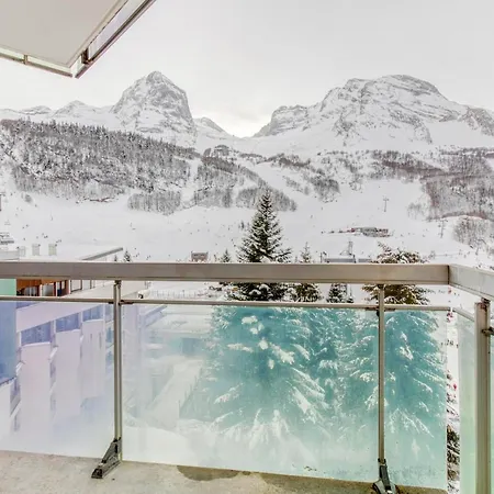 Le Tyrolien Διαμέρισμα *